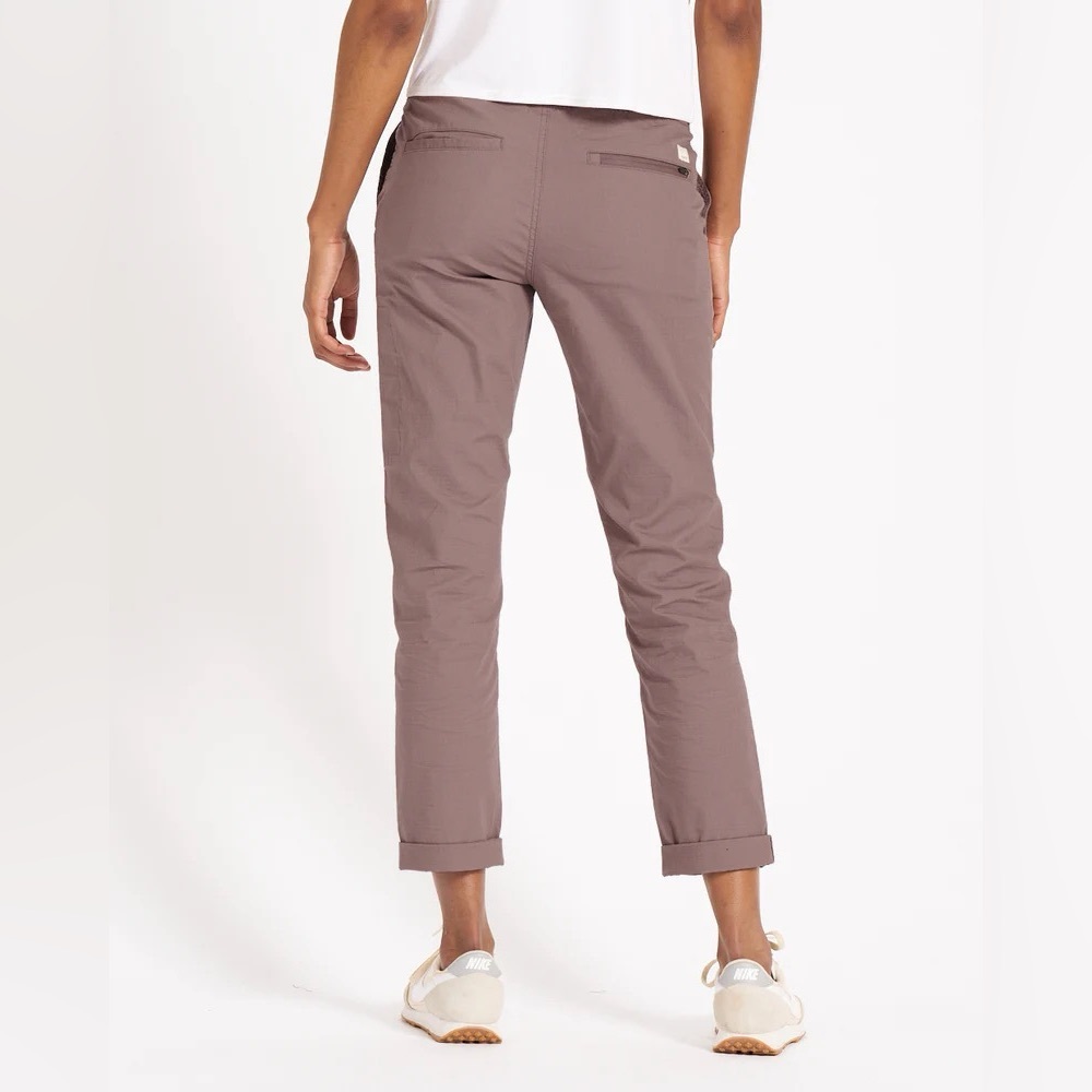 Vuori Ripstop Pant: Women’s DuraTera Pants Hazel small - Picture 2 of 12